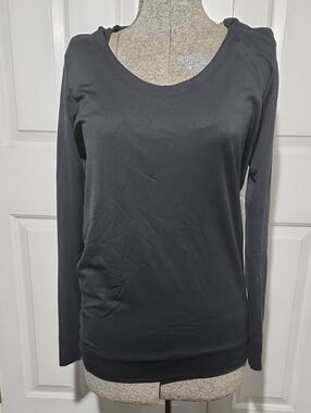 Black Long-Sleeve Active Wear Hoodie